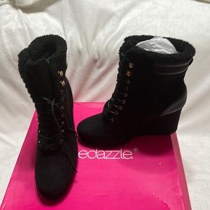 Black Wedges with laces